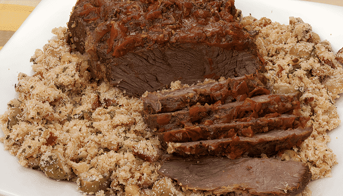 Carne de Panela de Pressão com Farofa