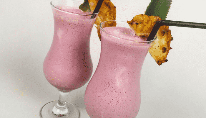 Batida de Vinho com Abacaxi