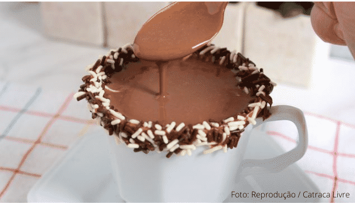 Chocolate Quente de Brigadeiro