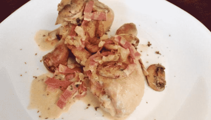 Coxas de Frango com Bacon e Cogumelos