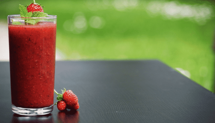 Smoothie de Banana e Frutas Vermelhas