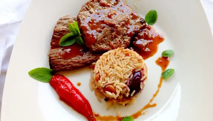 Bife ao Molho de Geléia Apimentada