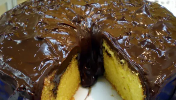 Calda de Chocolate Para Bolo de Cenoura