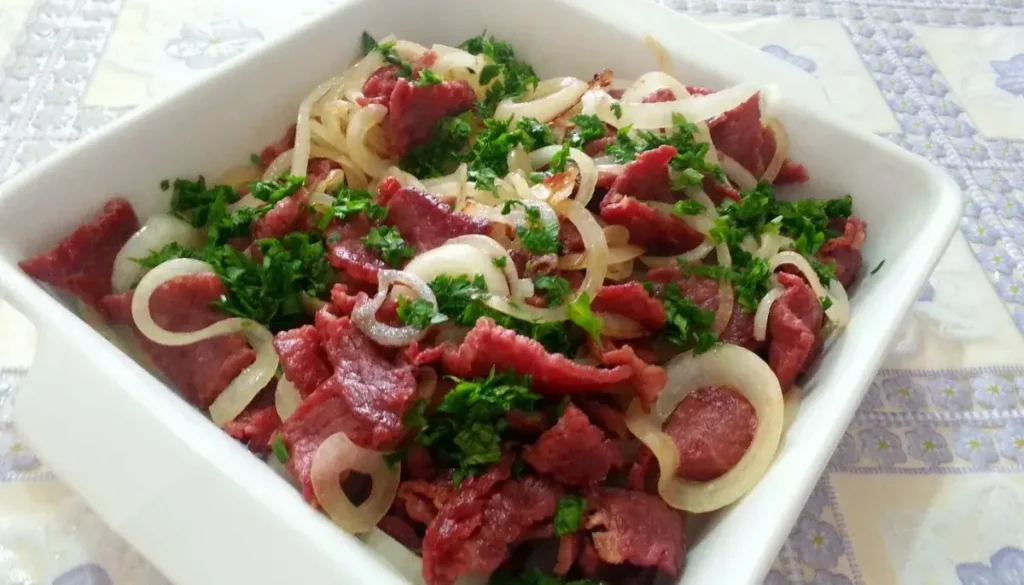 Carne Seca Acebolada