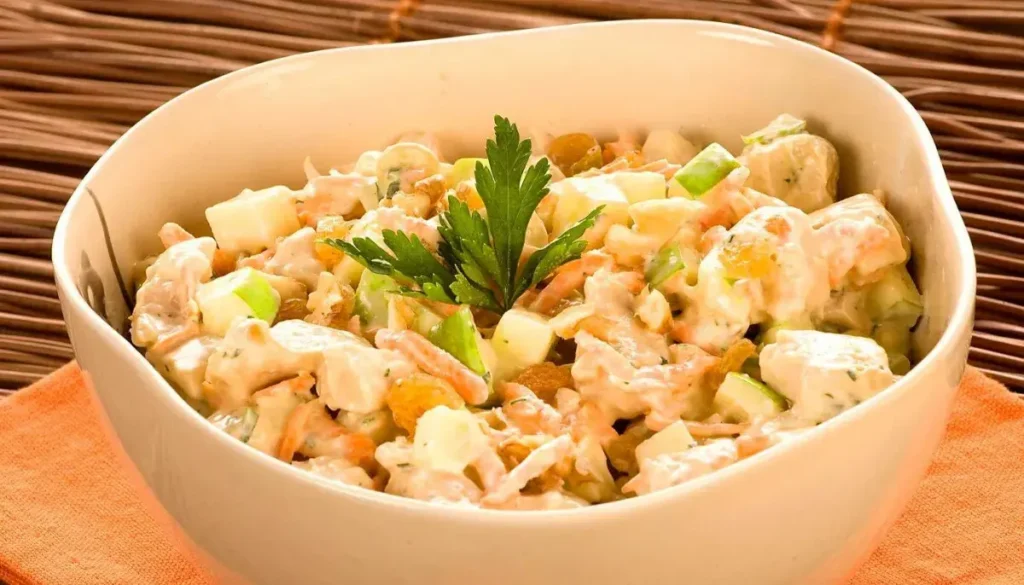 Salada de Frango Desfiado