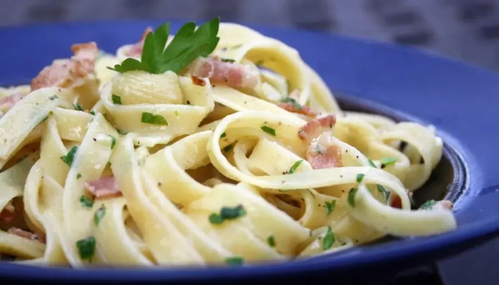 Talharim à Carbonara
