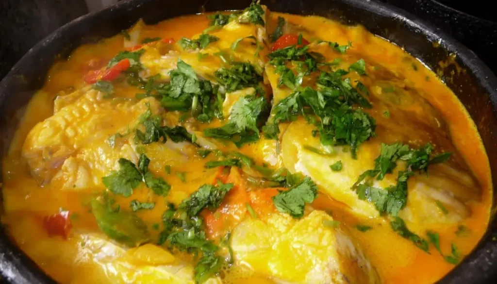 Filé de Peixe Ensopado