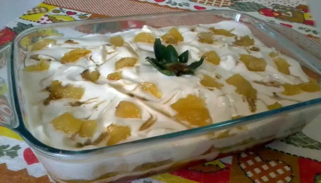 Delícia de Abacaxi Com Gelatina