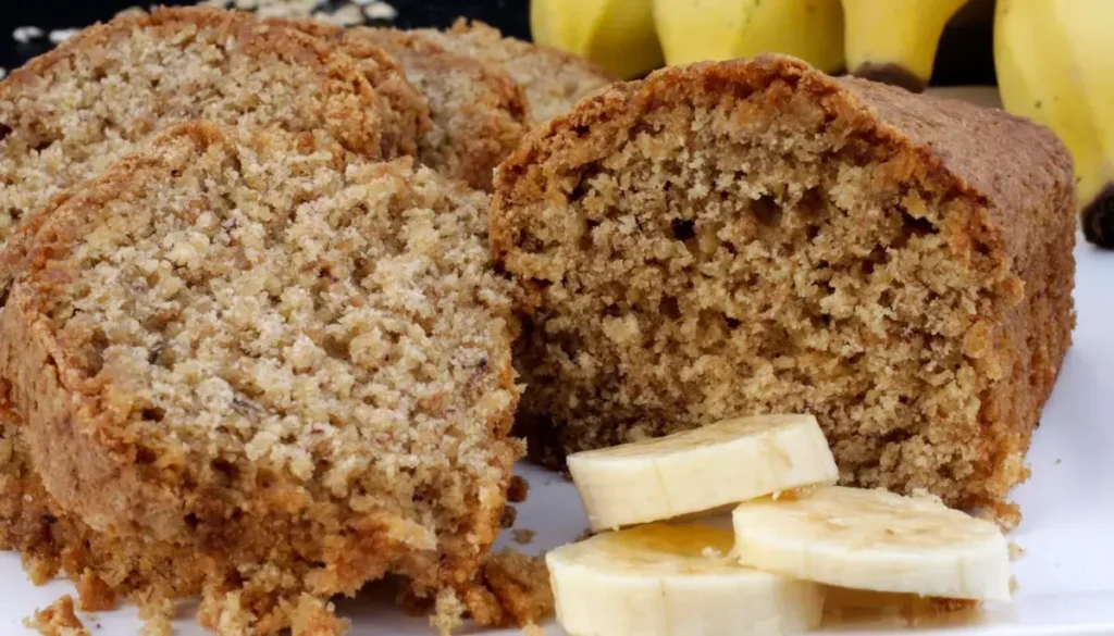 Bolo de Banana Com Aveia e Passas